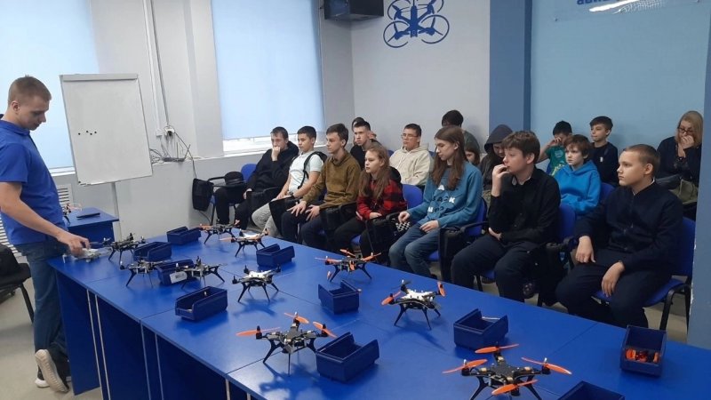 25 ноября 2023 г. Тюменский колледж производственных и социальных технологий распахнул двери для абитуриентов и их родителей!