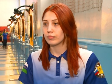 Яна Кошурникова.jpg