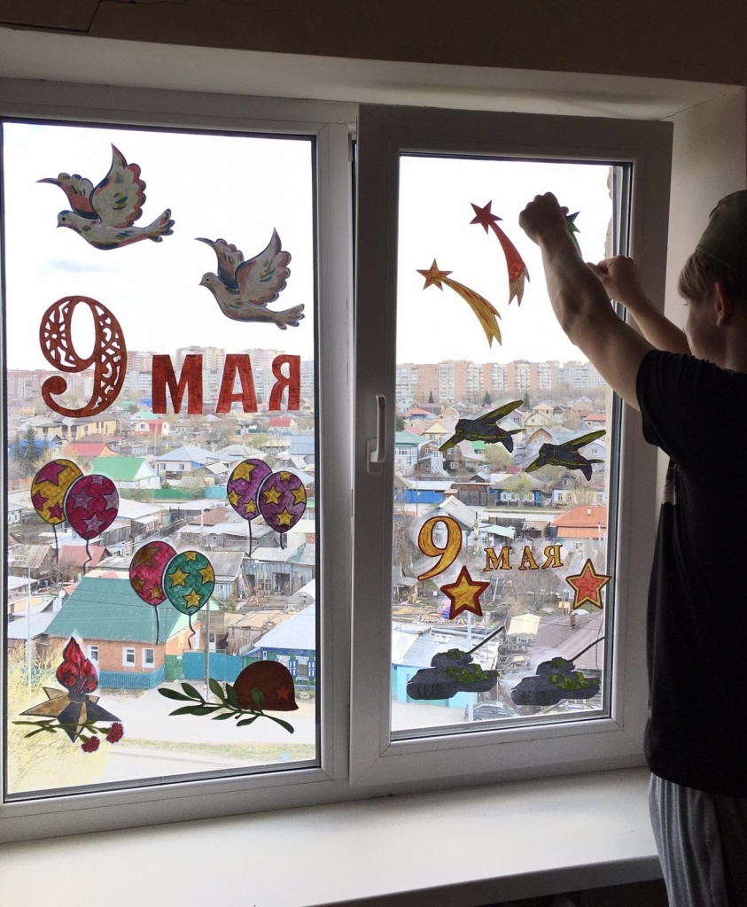 1 Окна Общежитие Самарцева.jpg