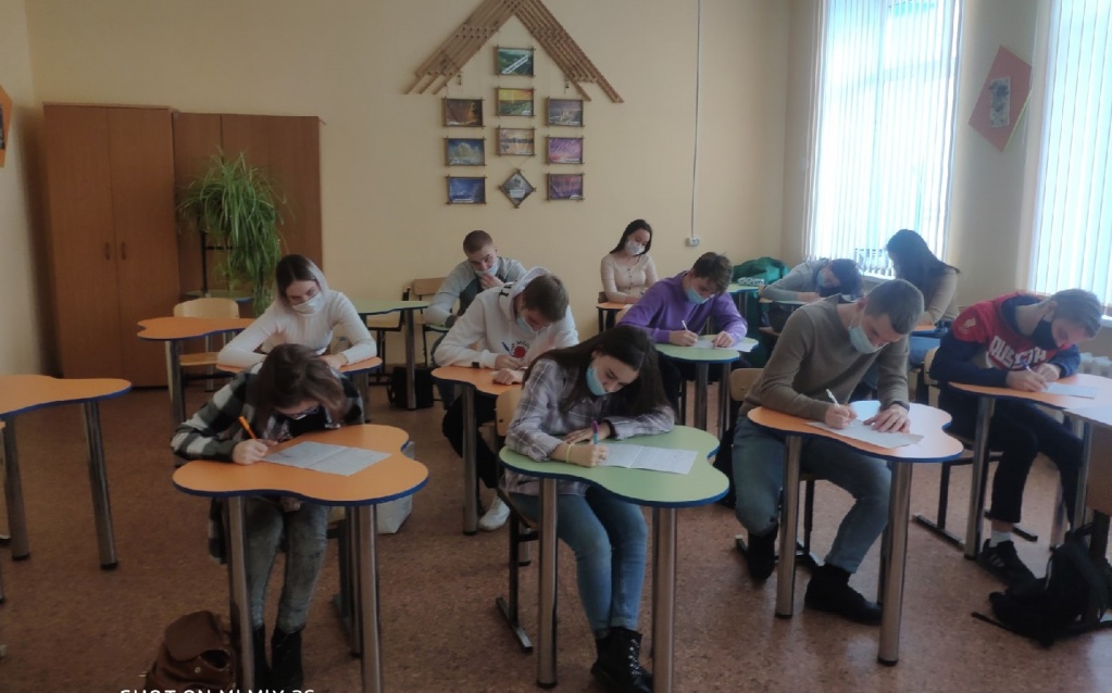 2.jpg 2.jpg