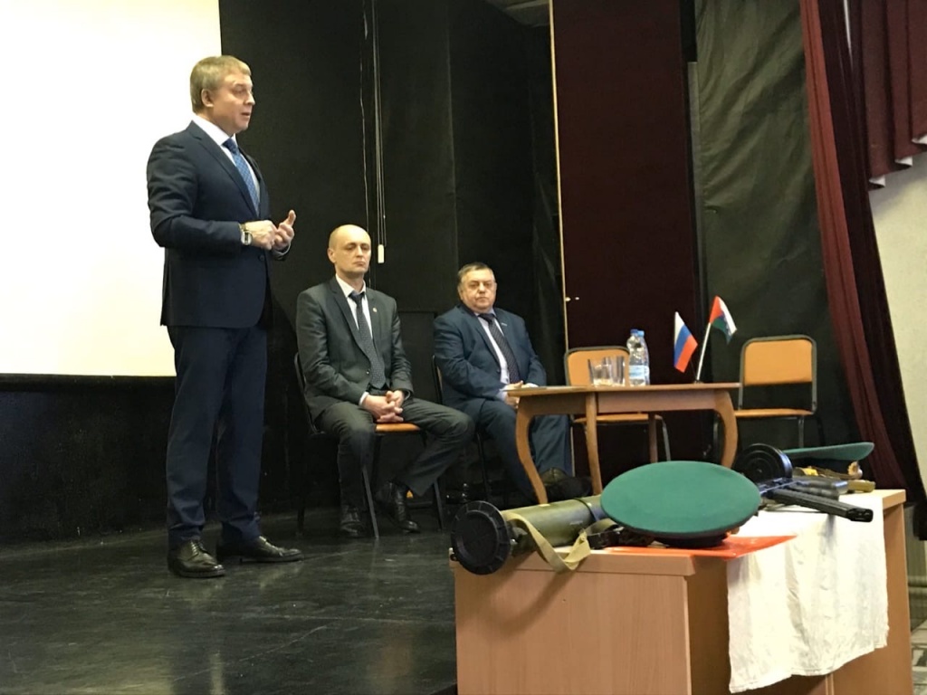 aTZ9RNAoli0.jpg